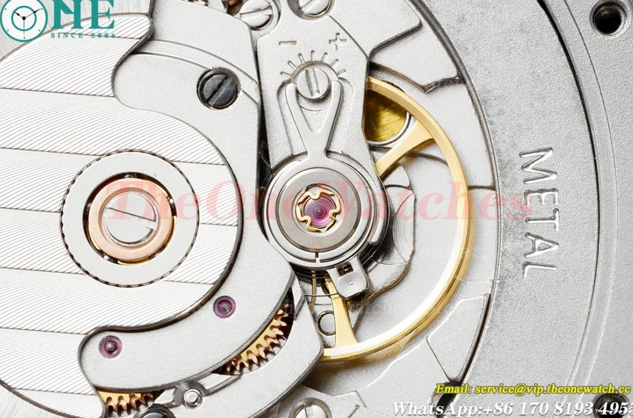 42mm A2824 SS White Dial AF Bleu Ballon Cartier YG De 0121